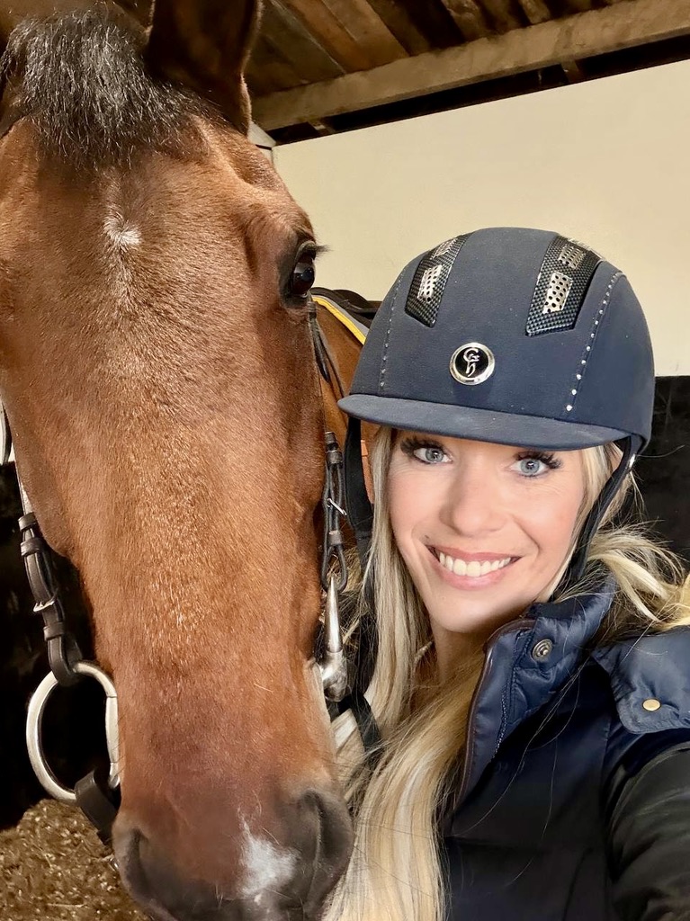 Jasmine show jumping